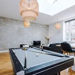 Stylish Modern Retreat In -pool Table *