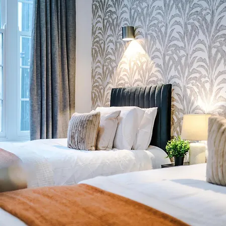 Charming 2 Bed In - Sleeps 6