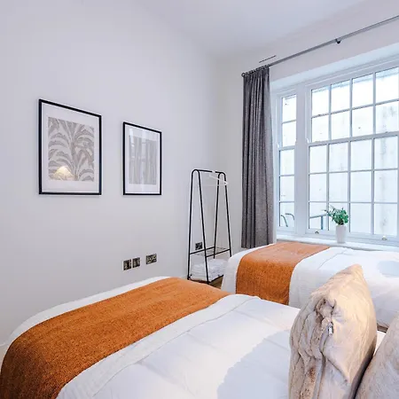 公寓 Charming 2 Bed In - Sleeps 6 *