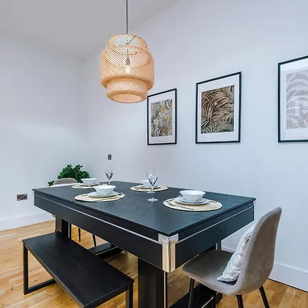 公寓 Charming 2 Bed In - Sleeps 6