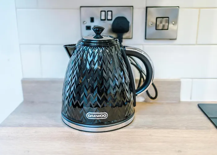 Chic Modern Retreat In - Pool Table * 约克