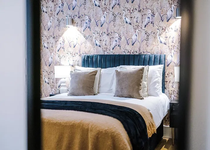 Chic Modern Retreat In - Pool Table 公寓 *