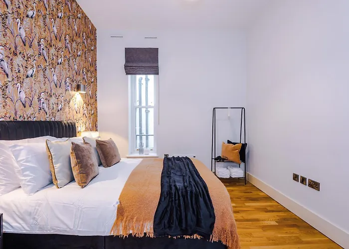 公寓 Chic Modern Retreat In - Pool Table