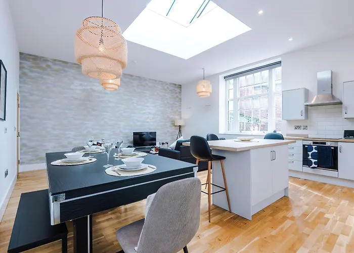 公寓 Chic Modern Retreat In - Pool Table *