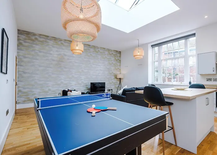 Chic Modern Retreat In - Pool Table 公寓 *