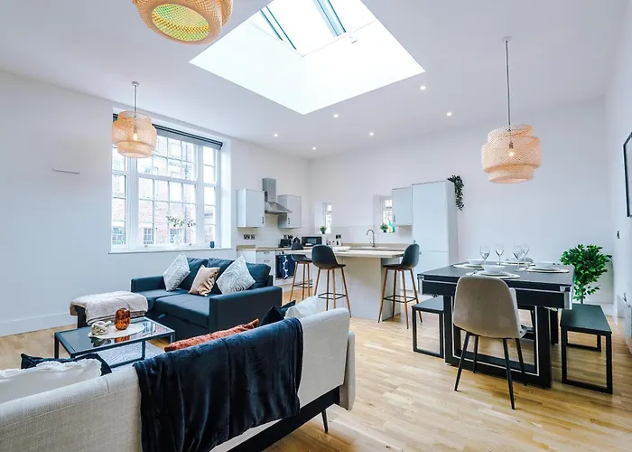 Chic Modern Retreat In - Pool Table 公寓