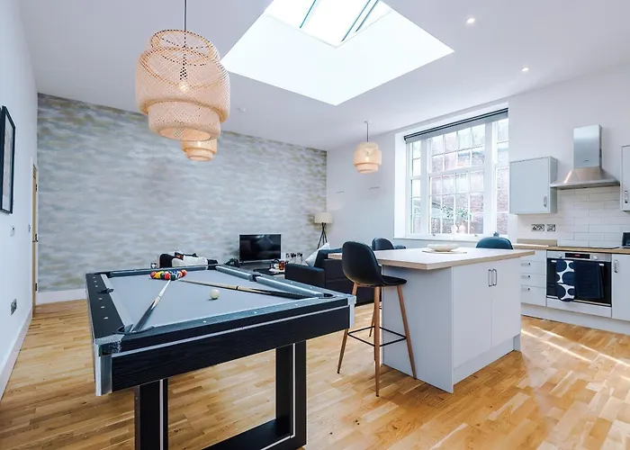 Chic Modern Retreat In - Pool Table 公寓 约克