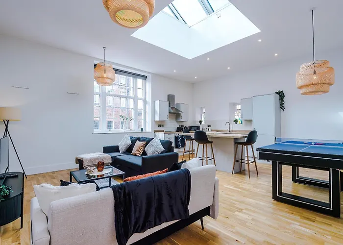 公寓 Chic Modern Retreat In - Pool Table 约克